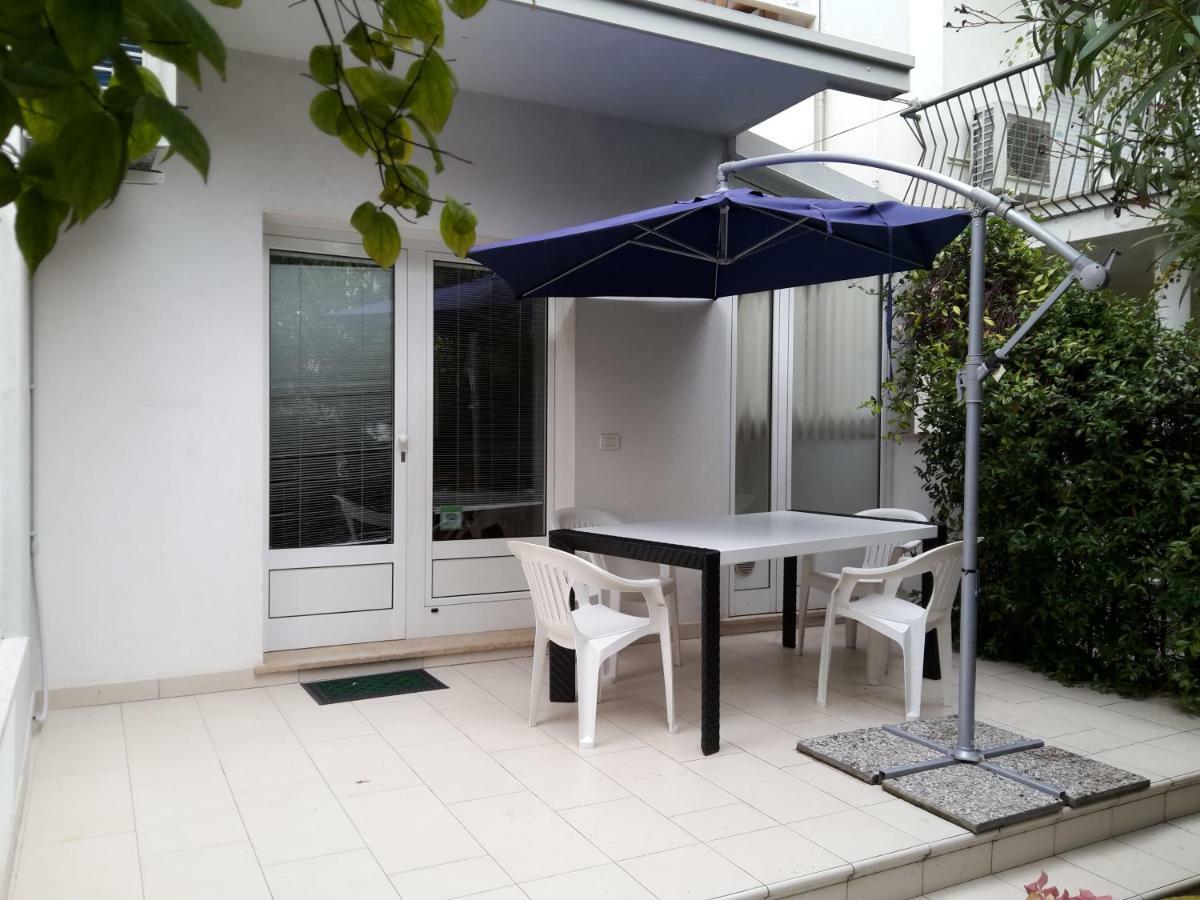 גראדו Villa Flora מראה חיצוני תמונה